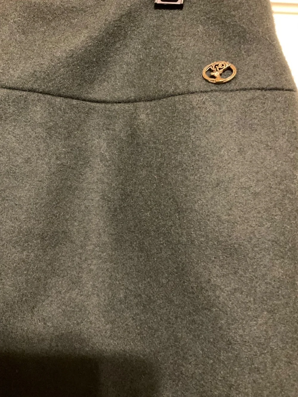 Chanel 100% wool skirt size 40